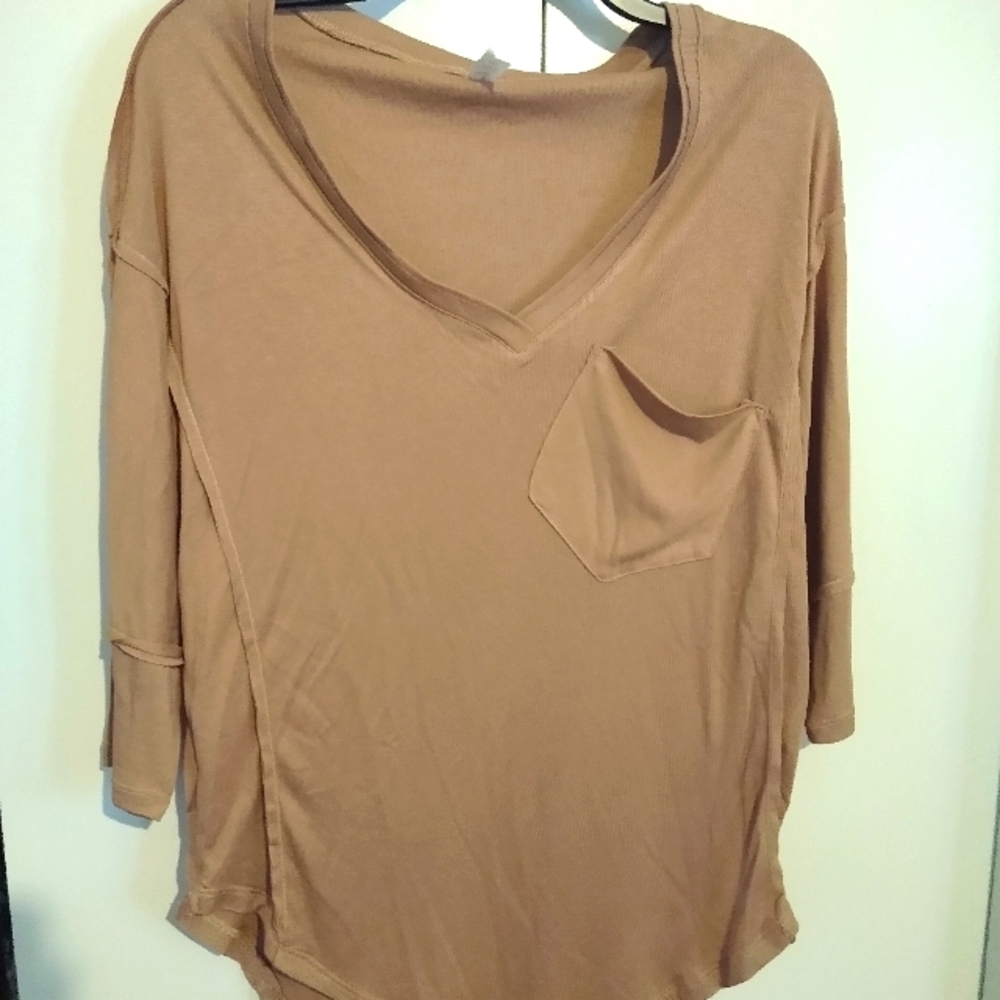 L love oversized slouchy Tshirt
